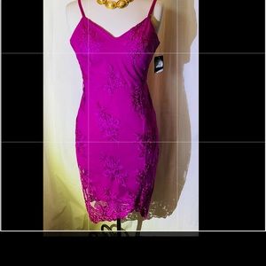 Guess Est 1981 Fuchsia color straps Short dress Lace SZ 2 BNWT/W defects